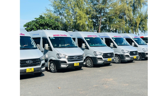 Xe Ngọc Tuyết